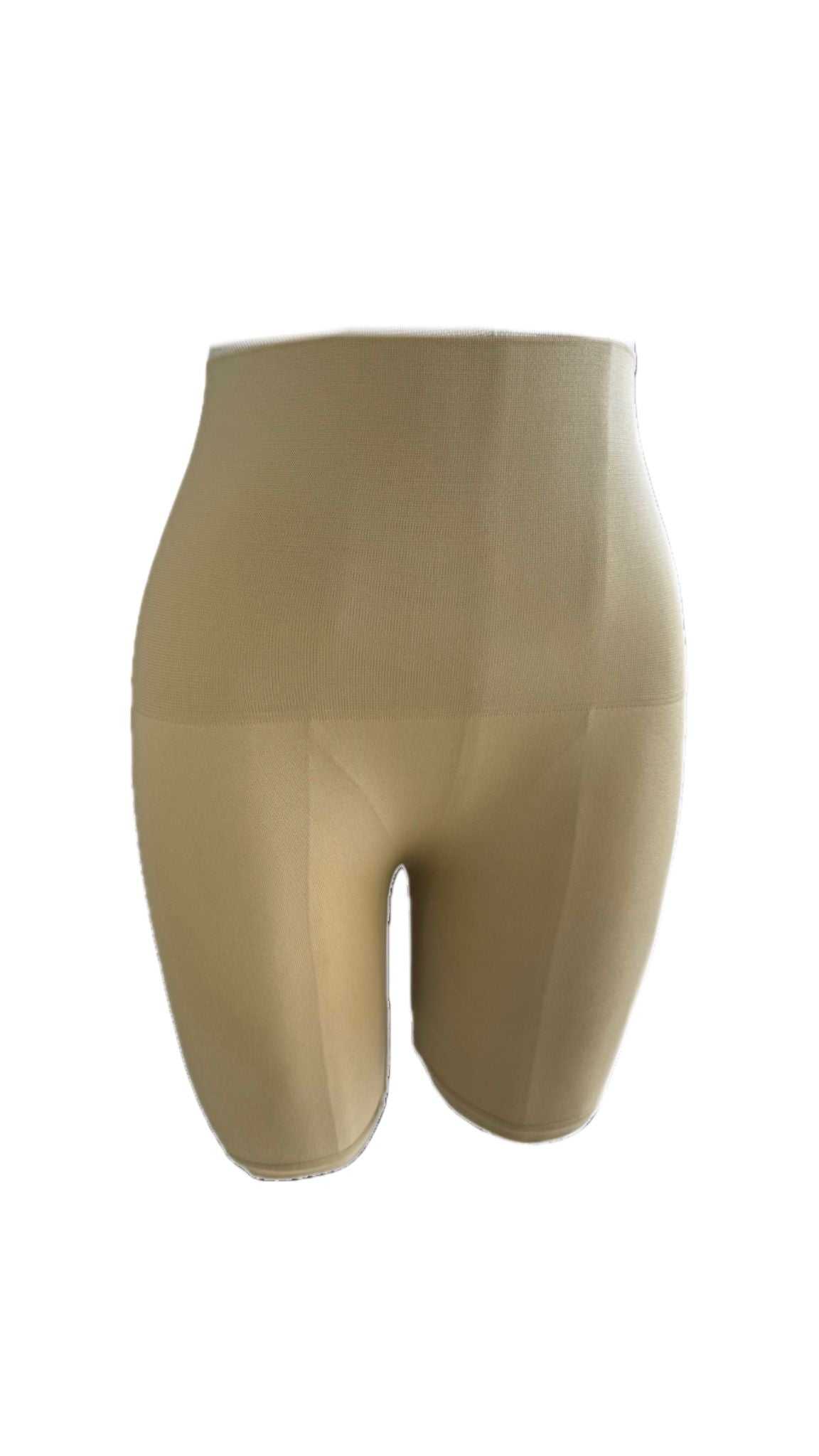שורט מחטב חדש לנוחות ותמיכה יומיומית