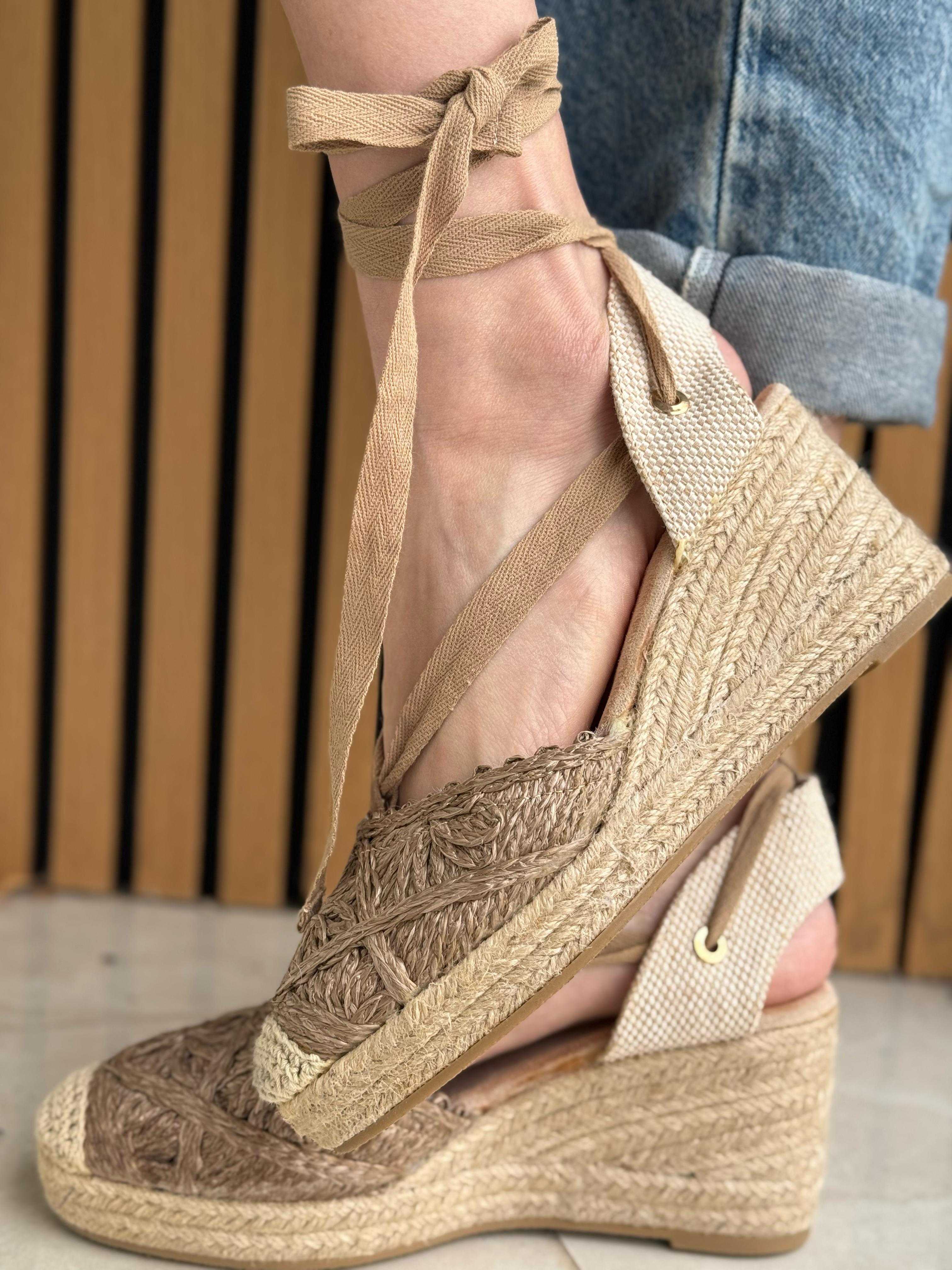 סנדל קל לנשים בעיצוב מודרני ונוח