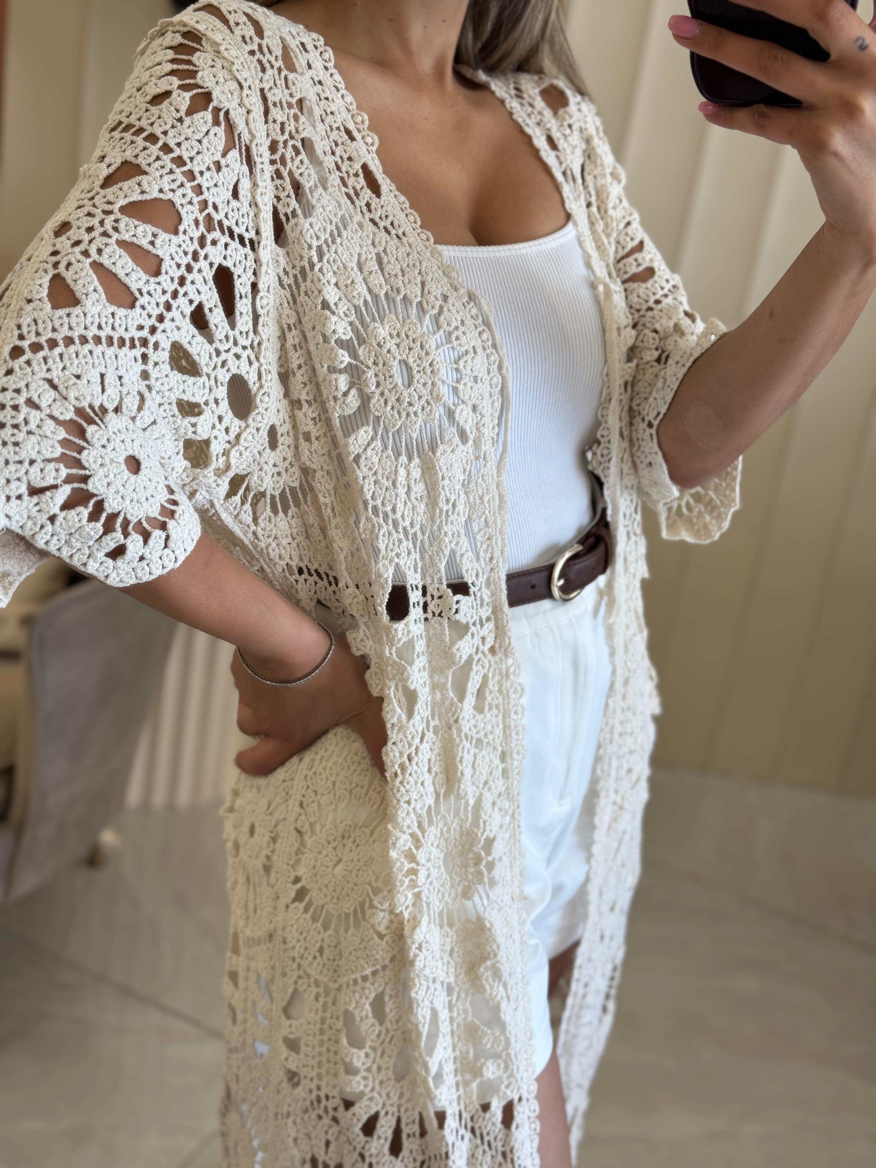 Longline Eyelet Lace Kimono with Scalloped Edges