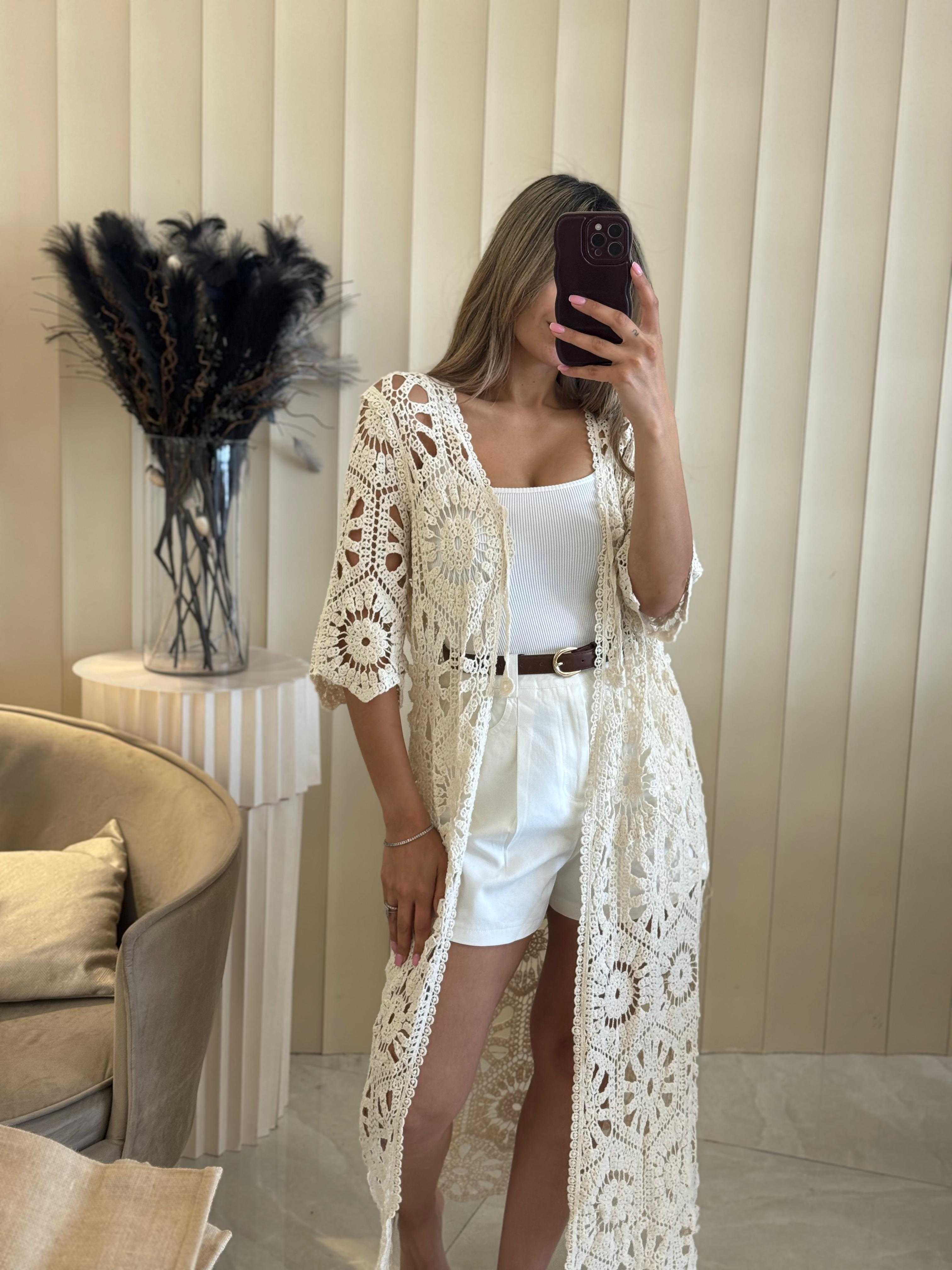 Longline Eyelet Lace Kimono with Scalloped Edges